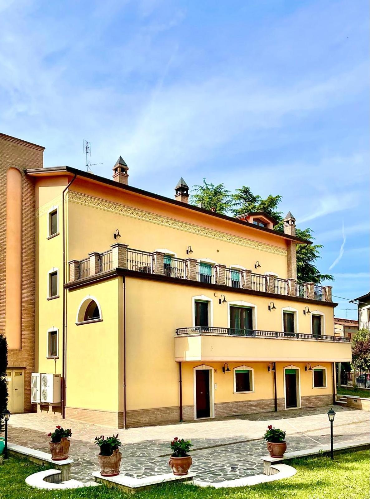 Villa Adige Luxury - M&M Holiday House Perugia Dış mekan fotoğraf